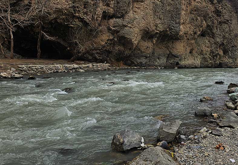 گردشگران به حریم رودخانه‌های البرز ورود نکنند